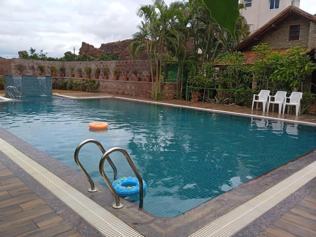 Badami Heritage Resort Exterior foto